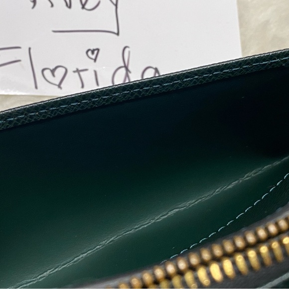 💕💕💕SOLD💕💕💕
🤩🤩🤩ORSAY TAUGA GREEN CLUTCH🤩🤩🤩 - Picture 12 of 16